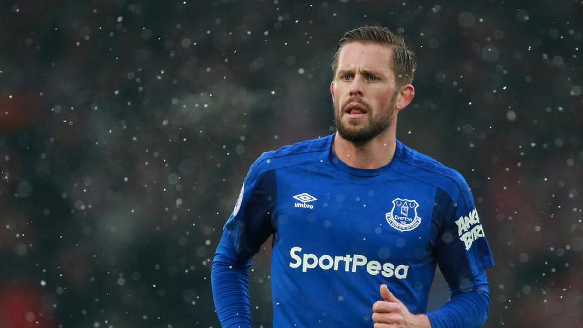 摩洛哥队在巴黎奥运会男足比赛中展现出快速反击战术